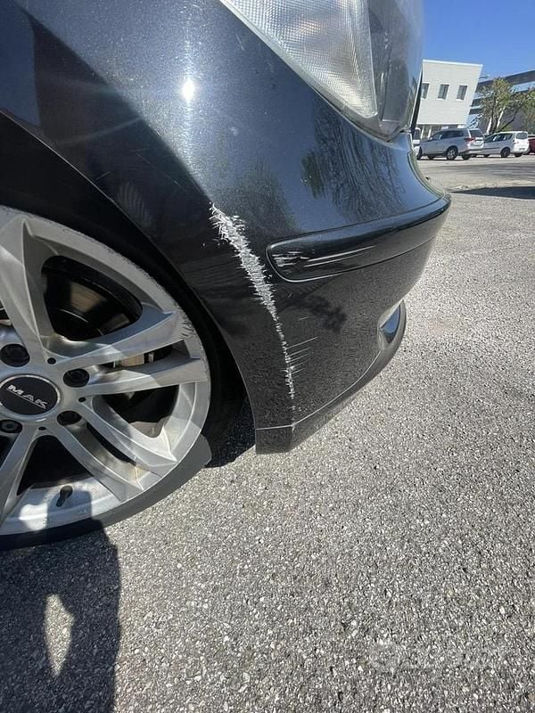 Usata BMW 118 2009 Nero Utilitaria