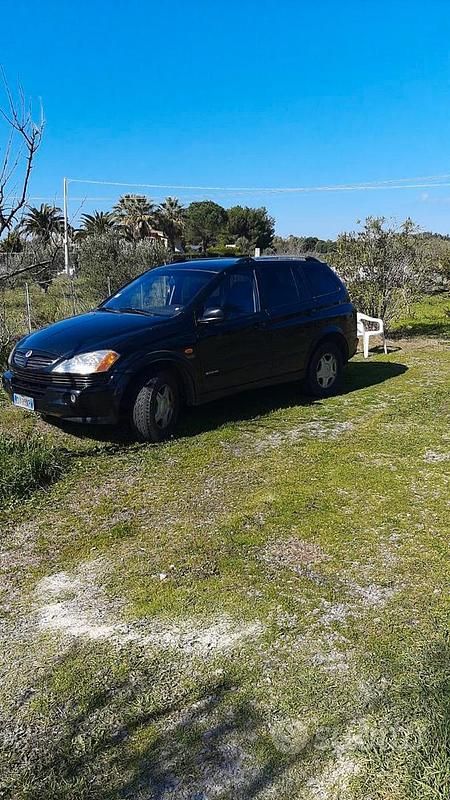Nero Usata 2007 Ssangyong (KGM) Kyron SUV | 3500 € (Molto cara) - Immagine 1/4