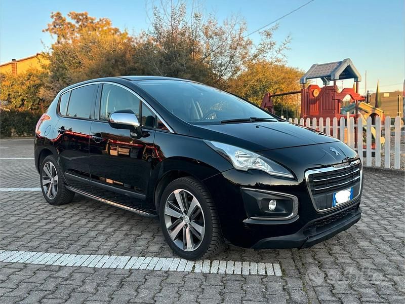 Usata Peugeot 3008 115 CV (84 kW) 2014 Nero Station wagon