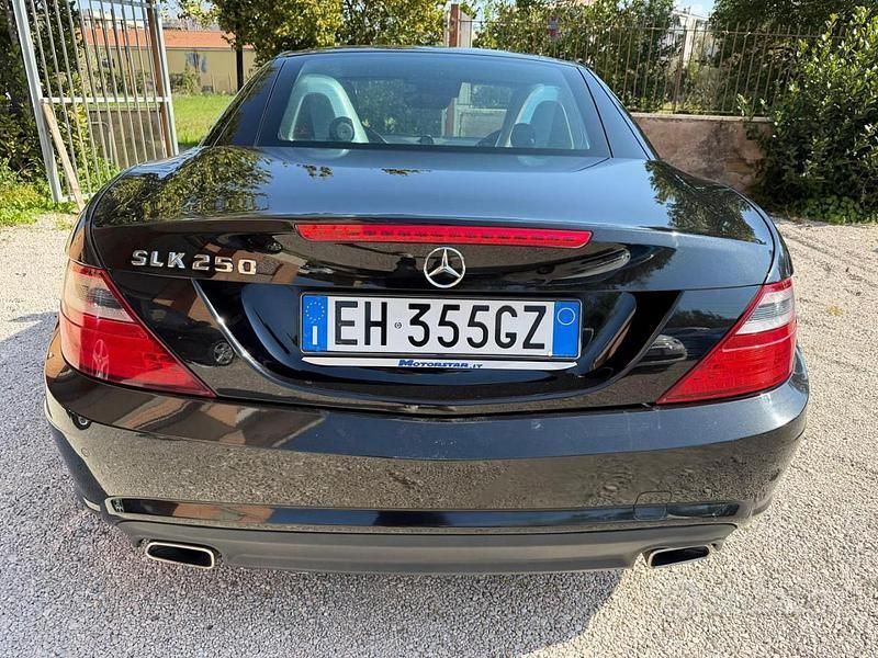 Usata Mercedes SLK250 Premium 204 CV (150 kW) 2011 Nero Cabrio