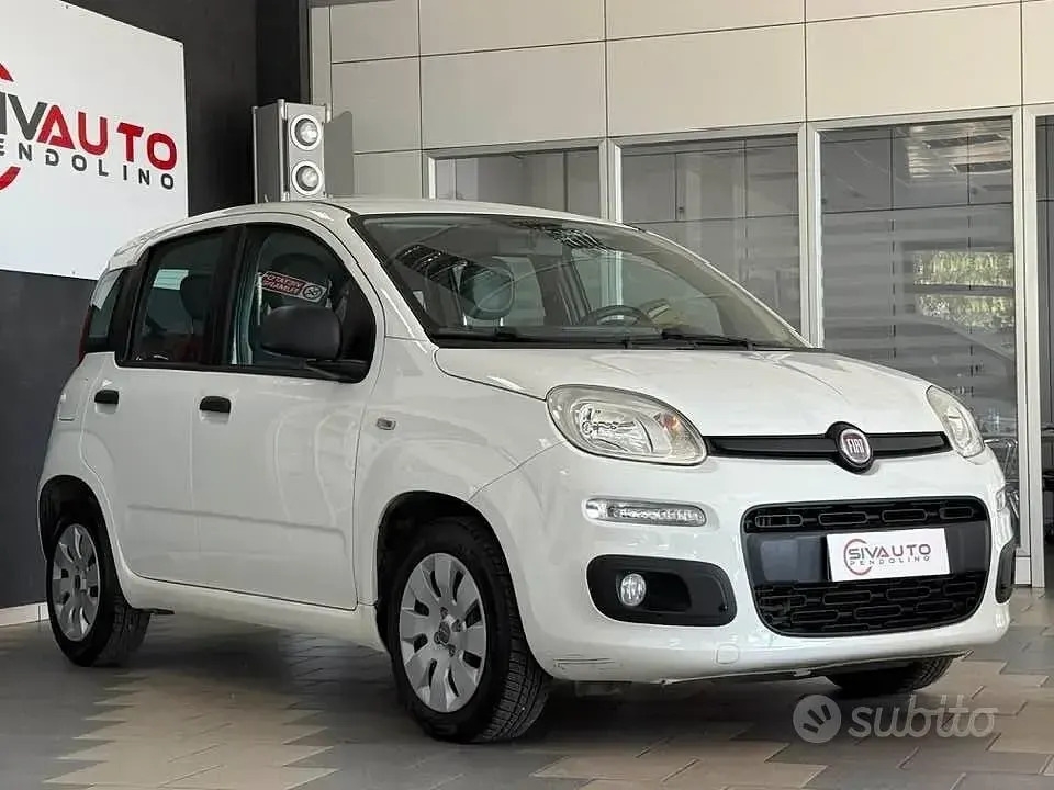 Usata Fiat Panda Pop 75 CV (55 kW) 2014 Bianco Utilitaria