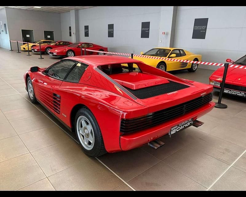 Usata Ferrari Testarossa 390 CV (286 kW) 1988 Rosso ferrari Coupé