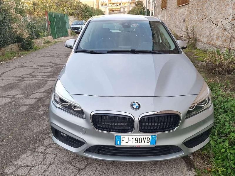 Usata BMW 216 Active Tourer Advantage 116 CV (85 kW) 2017 Argento Monovolume