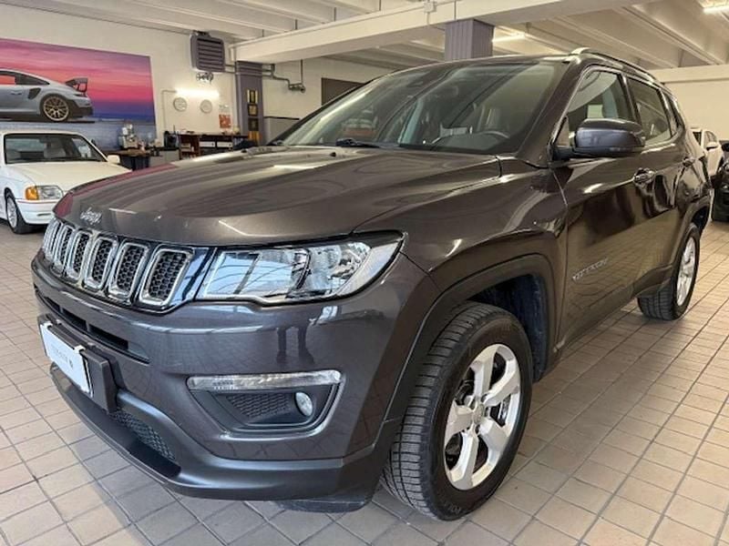 Usata Jeep Compass Limited 140 CV (102 kW) 2018 Grigio SUV