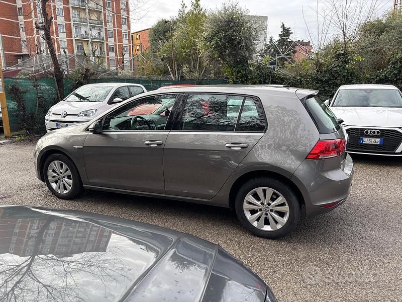 Usata VW Golf VII 110 CV (80 kW) 2016 Grigio Berlina