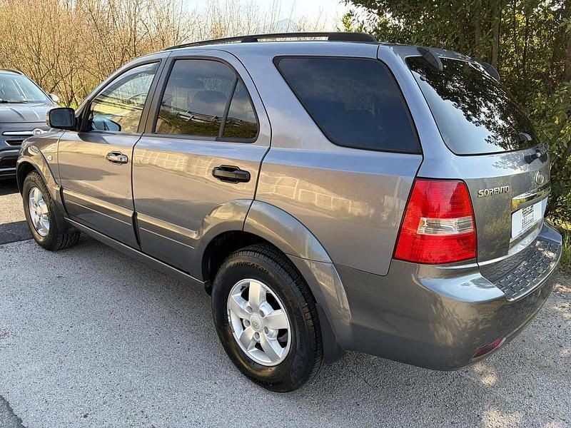 Usata Kia Sorento Active 170 CV (125 kW) 2006 Grigio SUV