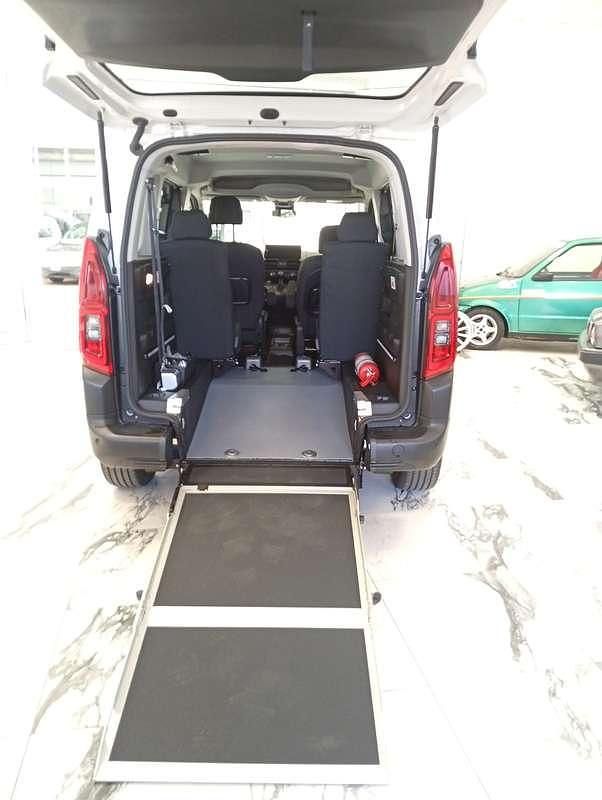 Nuova Fiat Doblò 102 CV (75 kW) 2025 Bianco Monovolume