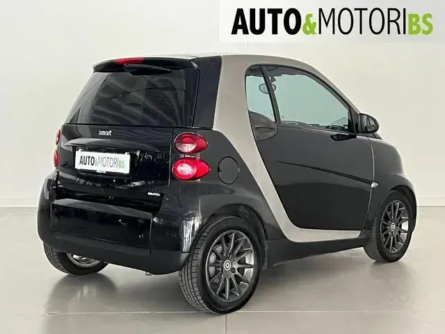 Usata Smart ForTwo Coupé Passion 70 CV (51 kW) 2008 Nero Coupé