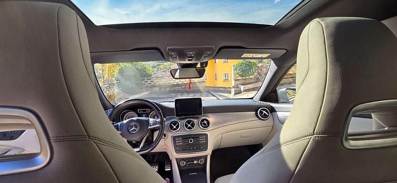 Usata Mercedes CLA180 Premium 109 CV (80 kW) 2015 Grigio Berlina