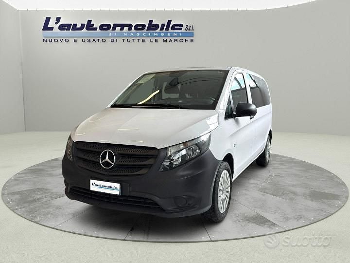 Usata Mercedes Vito 340 CV (250 kW) 2024 Bianco Furgone