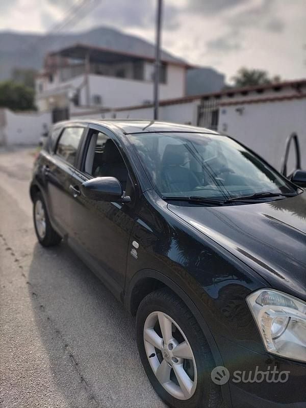 Usata Nissan Qashqai Tekna 103 CV (75 kW) 2008 Nero SUV