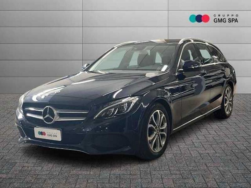Usata Mercedes C220 170 CV (125 kW) 2018 Blu Station wagon