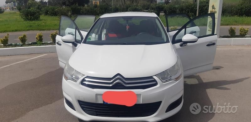 Bianco Usata 2011 Citroën C4 Due volumi | 3000 € (Buon prezzo) - Immagine 1/3