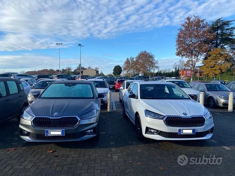 Grigio scuro Usata 2025 Skoda Fabia Selection Tre volumi | 16.500 € (Super prezzo) - Immagine 1/4