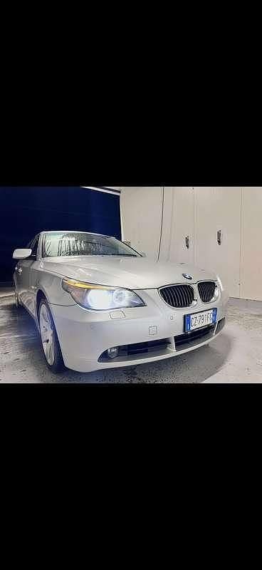 Usata BMW 530 232 CV (170 kW) 2005 Station wagon
