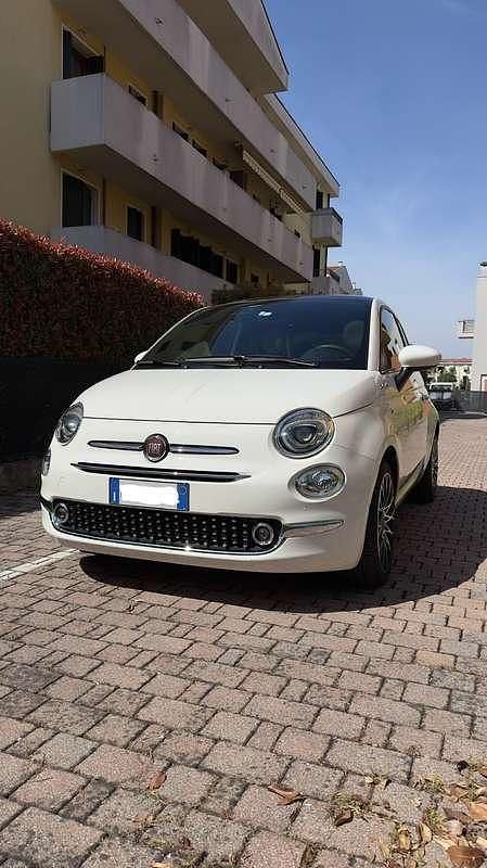Usata Fiat 500 Dolcevita 69 CV (50 kW) 2021 Utilitaria