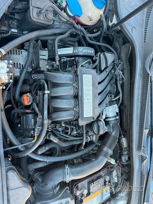 Usata 2007 VW Golf Tre volumi | 3200 € - Immagine 1/4