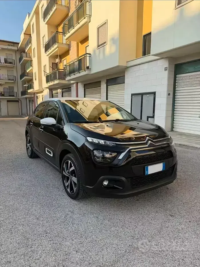 Usata Citroën C3 PureTech 110 CV (80 kW) 2022 Nero Utilitaria
