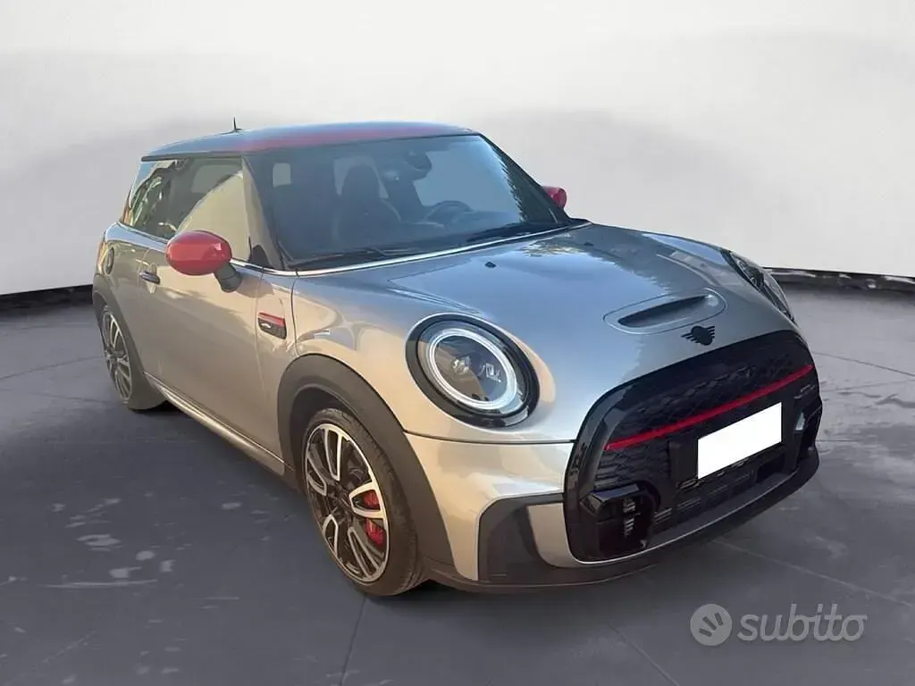 Usata Mini John Cooper Works 231 CV (169 kW) 2024 Grigio Utilitaria