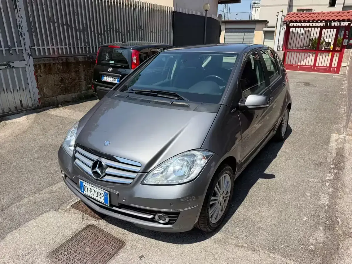 Usata Mercedes A160 Edition 95 CV (69 kW) 2009 Grigio Berlina