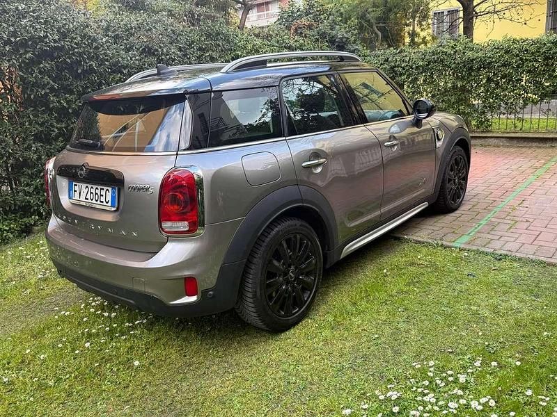 Usata Mini Cooper S Countryman Hype 136 CV (100 kW) 2019 Argento SUV