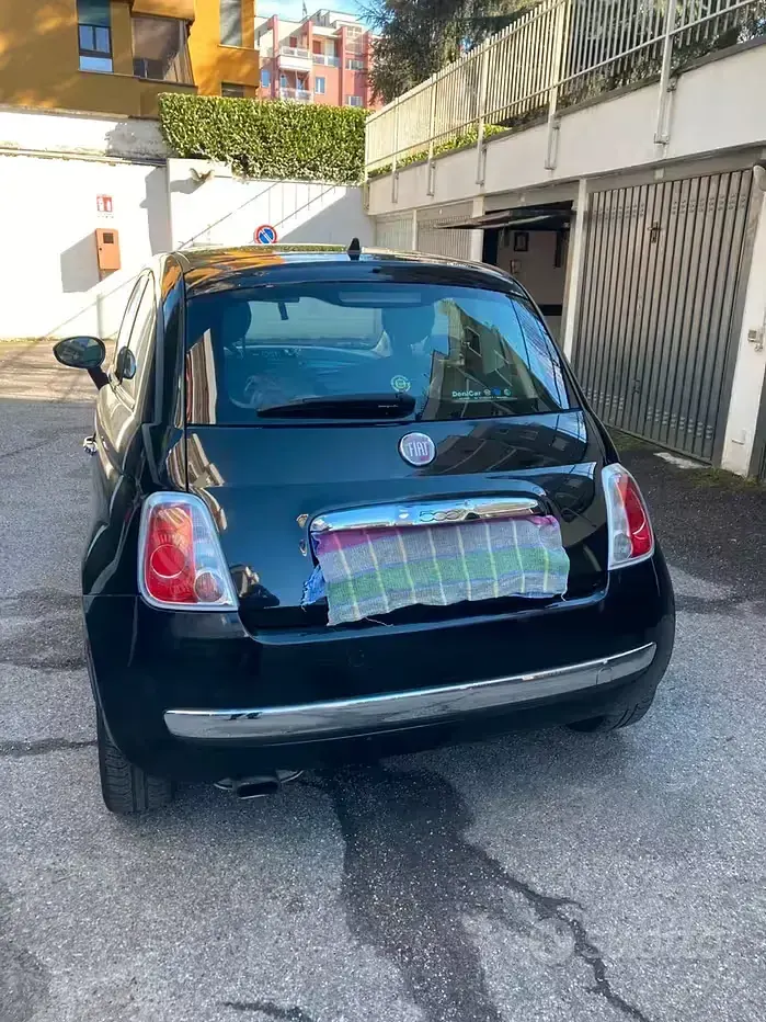 Usata Fiat 500 Lounge 69 CV (50 kW) 2008 Nero Utilitaria