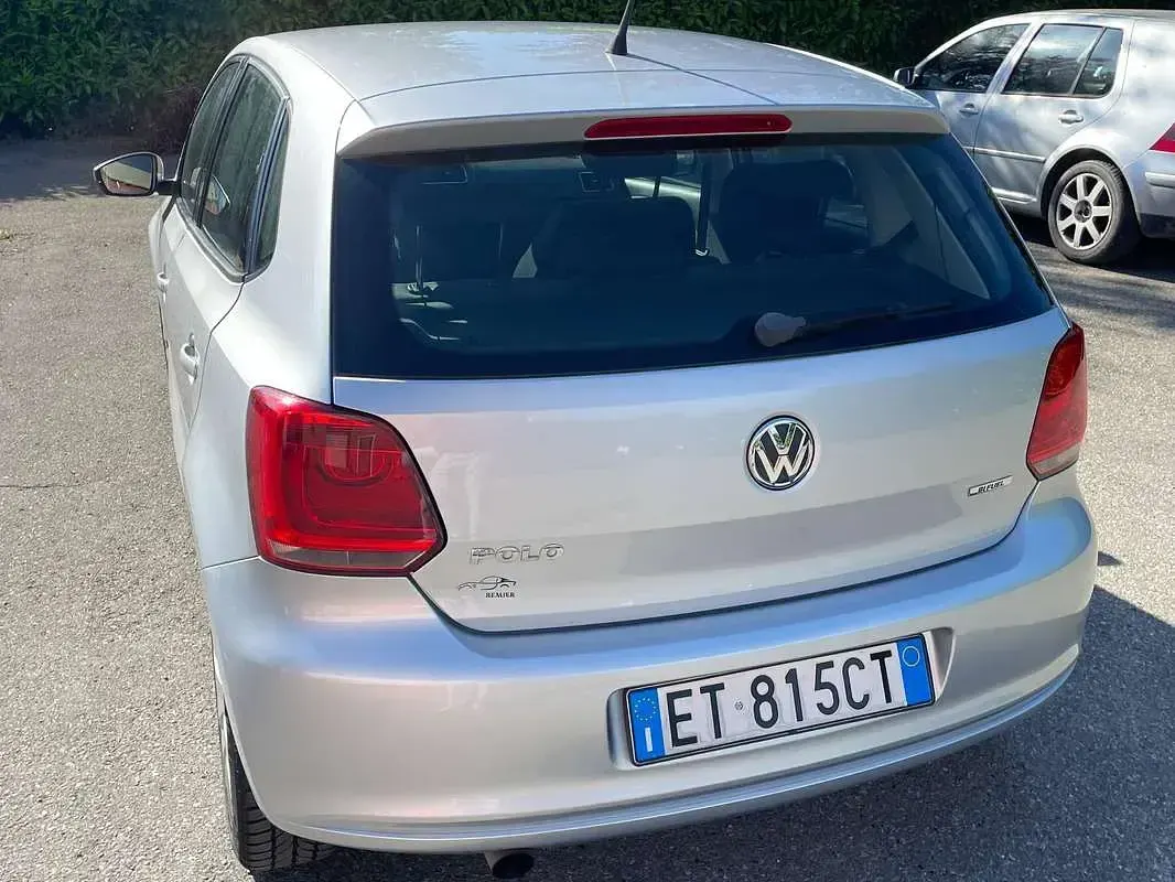 Usata VW Polo Comfortline 82 CV (60 kW) 2013 Argento Utilitaria