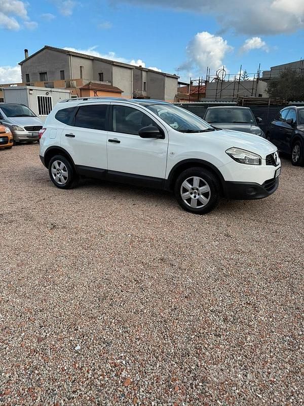 Usata Nissan Qashqai +2 106 CV (77 kW) 2010 Bianco SUV
