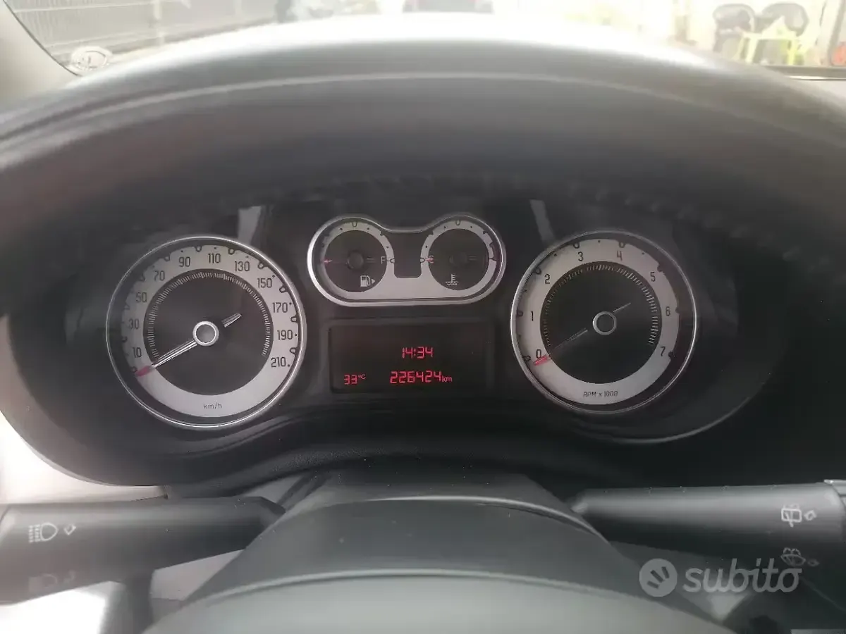 Usata Fiat 500L 85 CV (62 kW) 2014 Grigio Monovolume