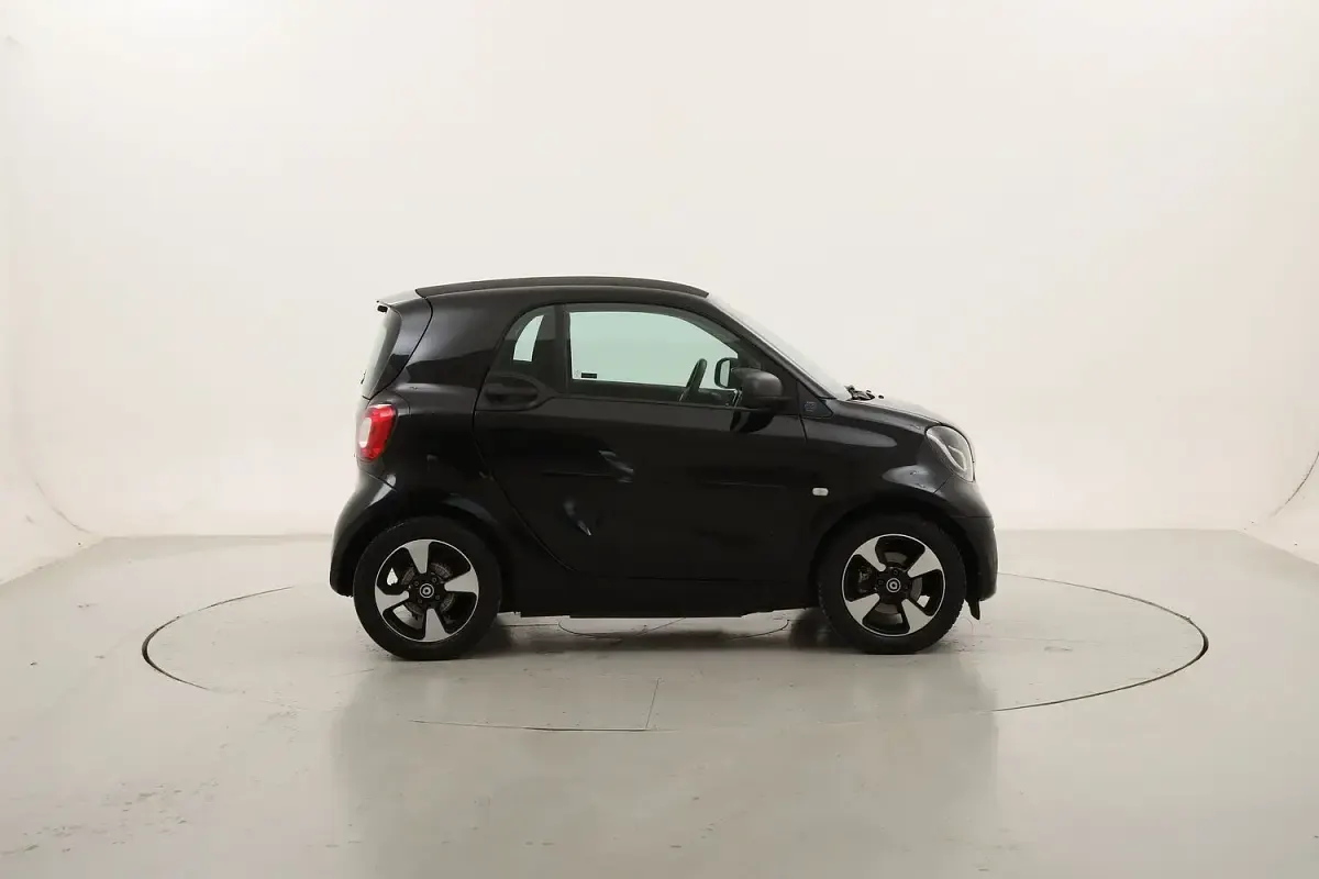 Usata Smart ForTwo Coupé Passion 41 kW (56 CV) 2021 Utilitaria