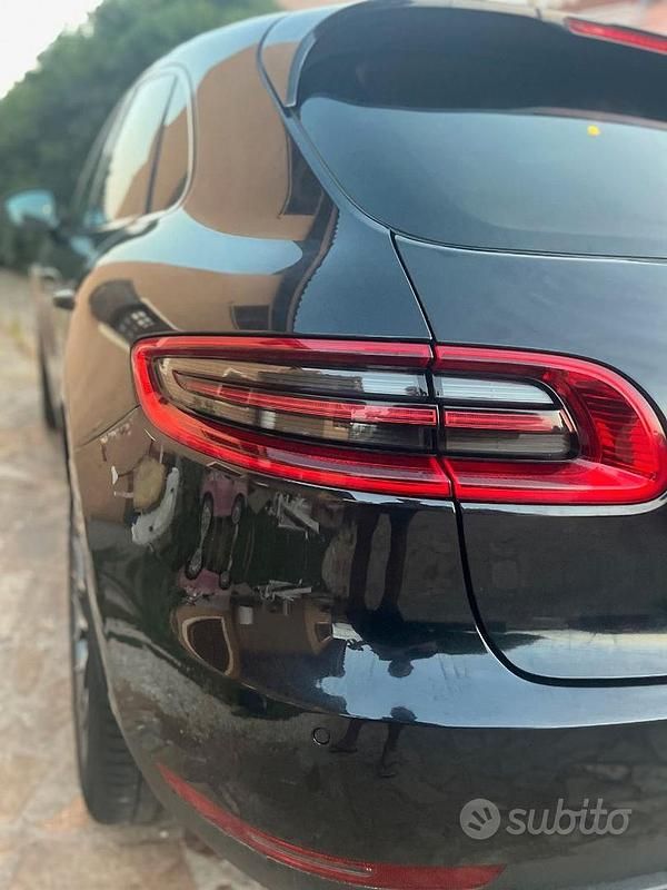 Usata Porsche Macan 340 CV (250 kW) 2015 Nero SUV