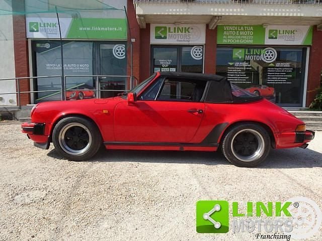 Usata Porsche 911SC 204 CV (150 kW) 1983 Rosso Cabrio