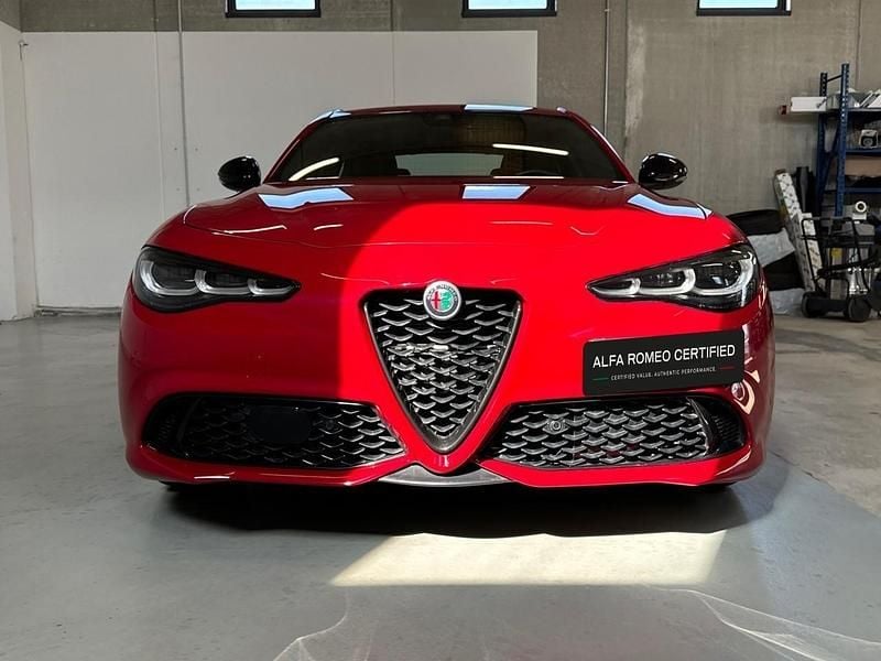 Usata Alfa Romeo Giulia Sprint 280 CV (205 kW) 2024 Rosso Berlina
