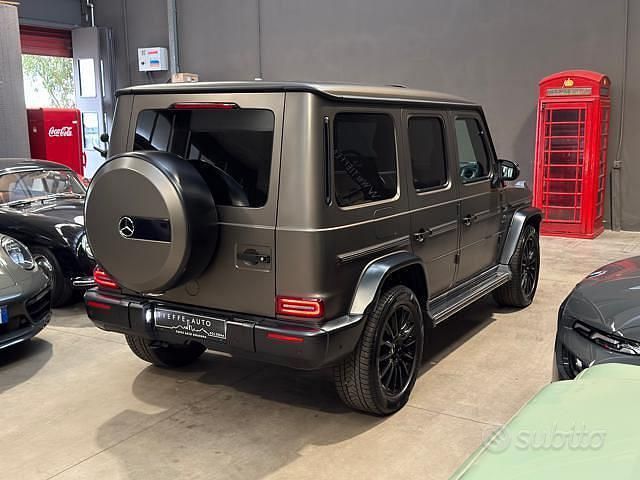 Usata Mercedes G500 Edition 420 CV (308 kW) 2020 Marrone pastello SUV