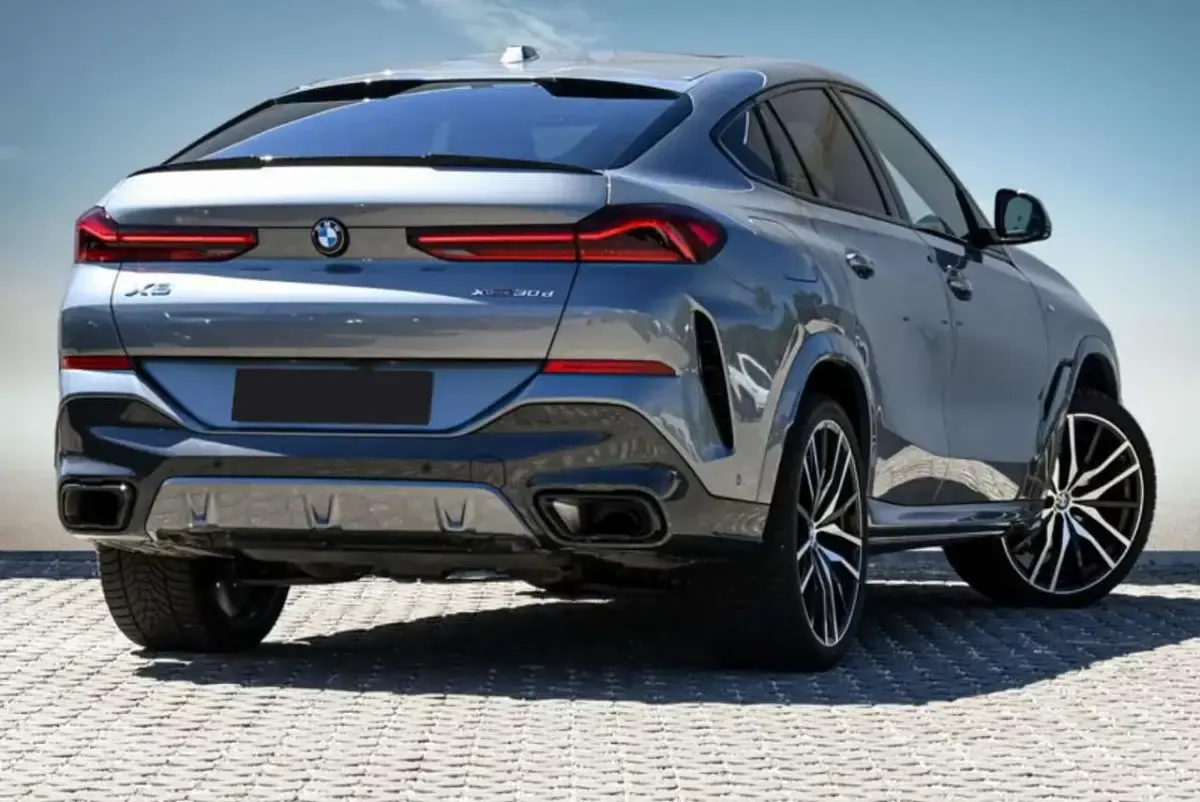 Usata BMW X6 M Sport 298 CV (219 kW) 2025 Grigio SUV