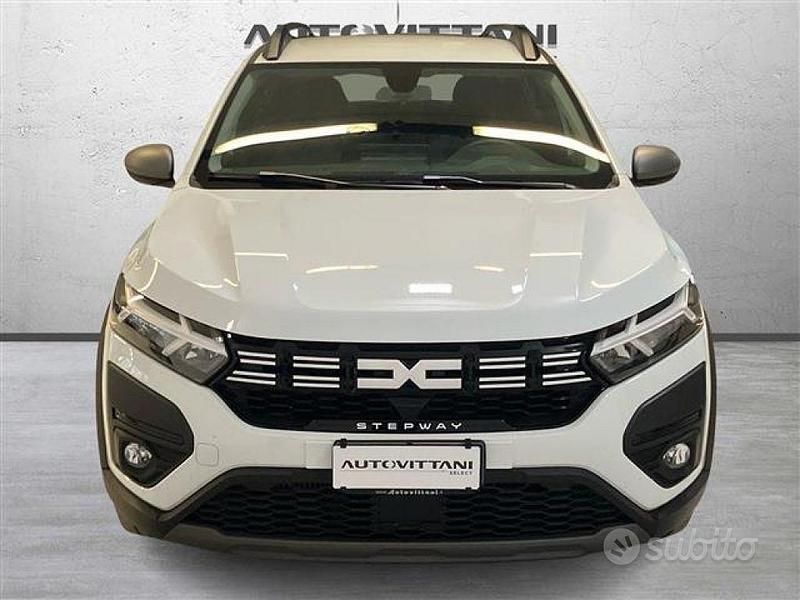 Usata Dacia Sandero Expression 101 CV (74 kW) 2023 Bianco Berlina