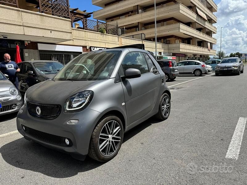 Usata Smart ForTwo Coupé Brabus 90 CV (66 kW) 2019 Grigio Coupé