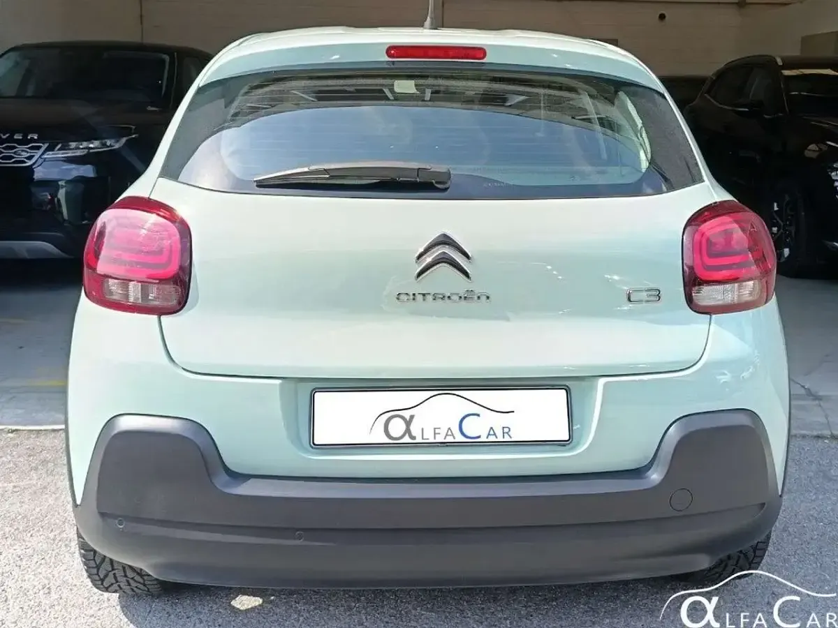 Usata Citroën C3 Feel 83 CV (61 kW) 2019 Almond green Utilitaria