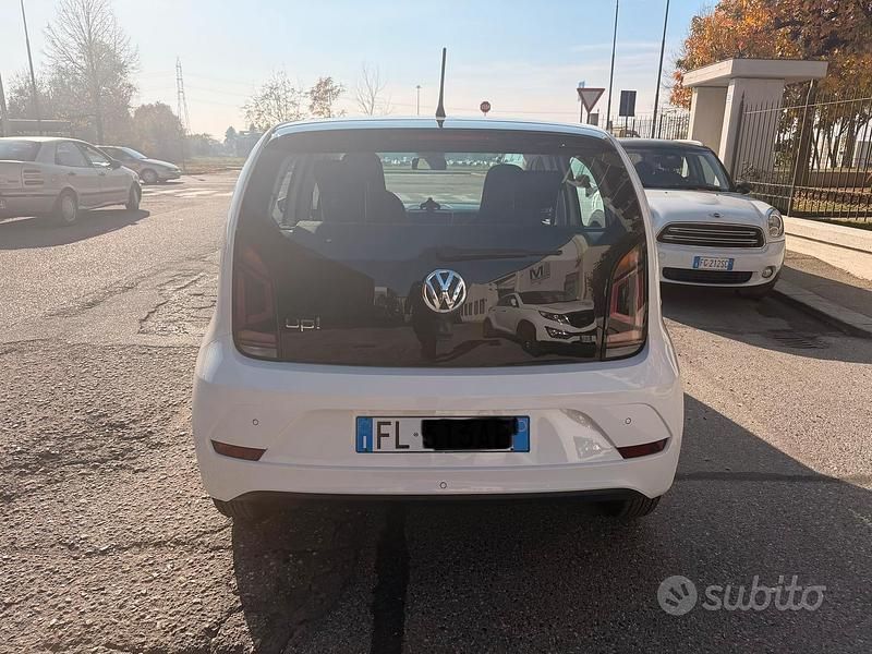 Usata VW up! 60 CV (44 kW) 2017 Bianco Utilitaria
