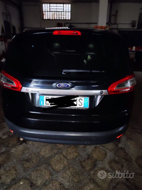 Usata Ford S-MAX S 203 CV (149 kW) 2012 Nero Monovolume