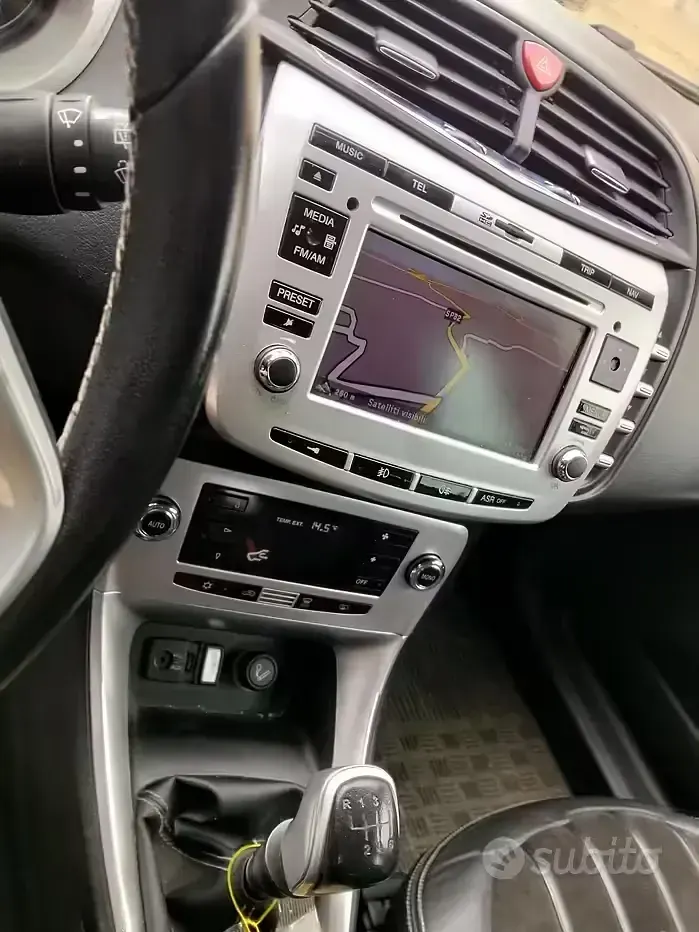 Usata Lancia Delta 120 CV (88 kW) 2012 Bianco Utilitaria