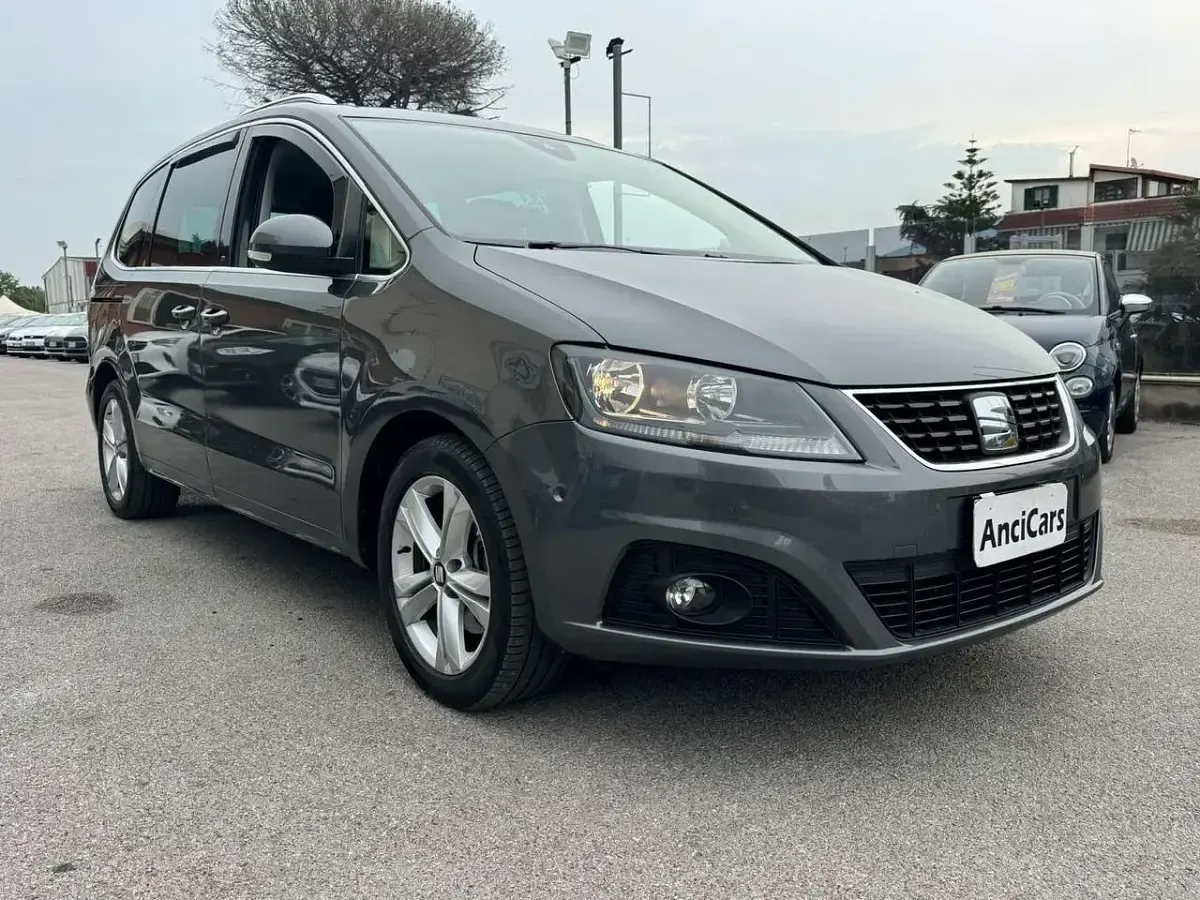 Usata Seat Alhambra XCELLENCE 177 CV (130 kW) 2020 Grigio Monovolume