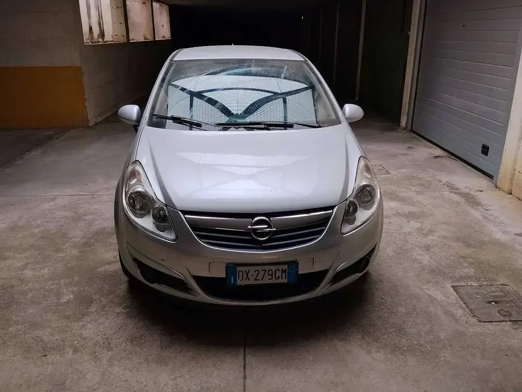 Usata Opel Corsa 80 CV (58 kW) 2009 Grigio Utilitaria