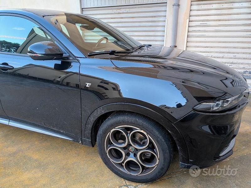Usata Alfa Romeo Tonale Ti 131 CV (96 kW) 2023 Nero SUV