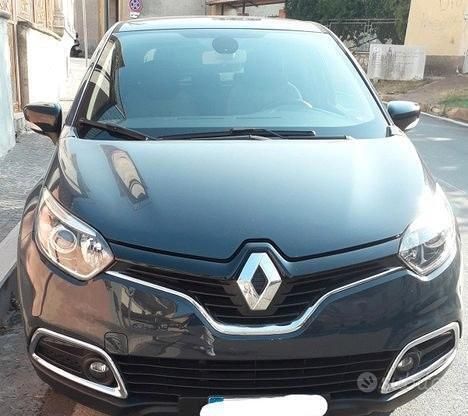 Usata Renault Captur 90 CV (66 kW) 2016 Blu SUV