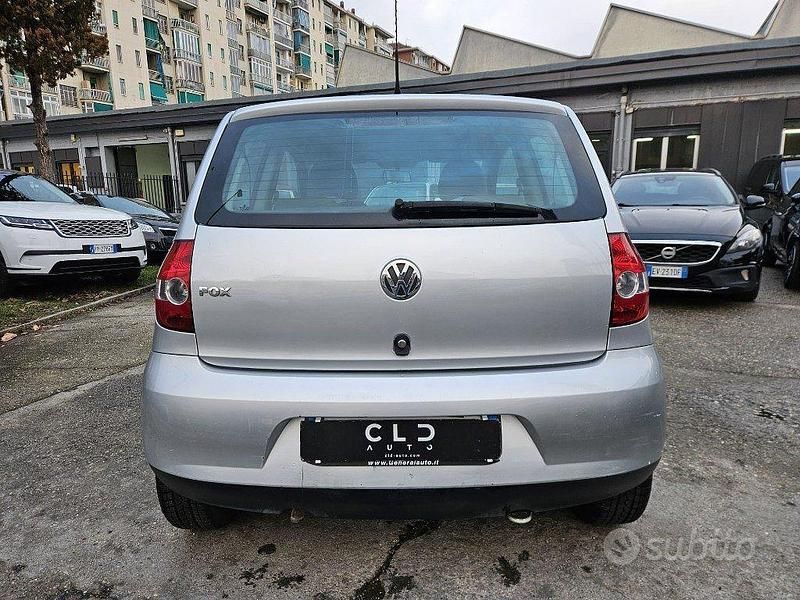 Usata VW Fox 54 CV (39 kW) 2009 Grigio Utilitaria