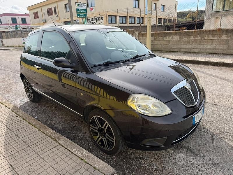 Usata Lancia Ypsilon 2007 Utilitaria