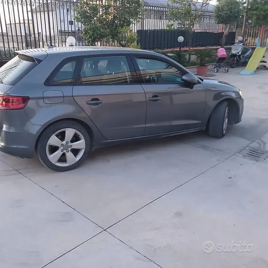 Usata Audi A3 150 CV (110 kW) 2016 Grigio Utilitaria