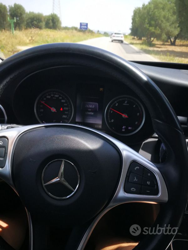 Usata Mercedes C220 170 CV (125 kW) 2016 Blu Station wagon