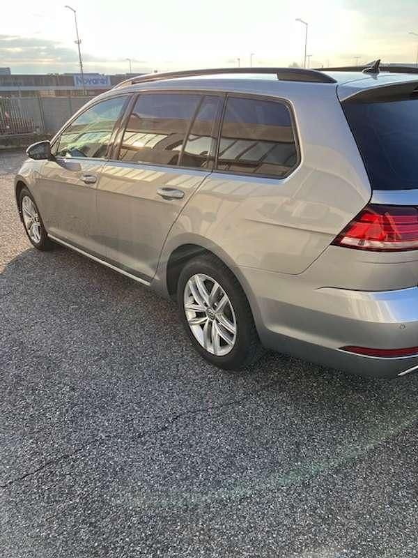 Usata VW Golf VII 116 CV (85 kW) 2018 Station wagon